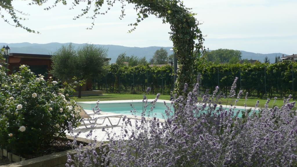 Villa Il Fienile Di Assisi Exterior foto